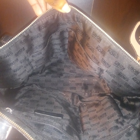 Michael Kors Tote - Picture 4 of 7